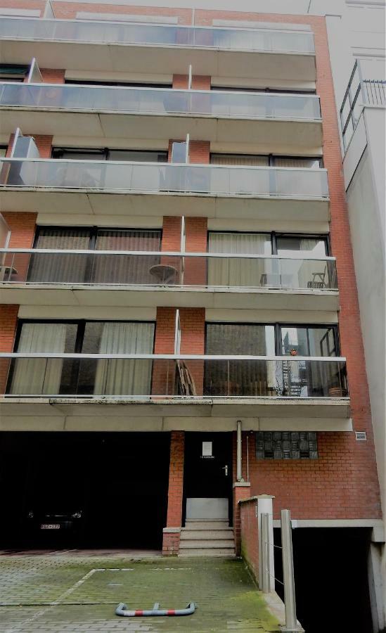 Studio Center Of Ostend W/Parking & South Terrace Apartment Exterior photo